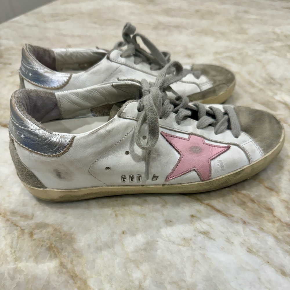 Golden Goose Superstar
